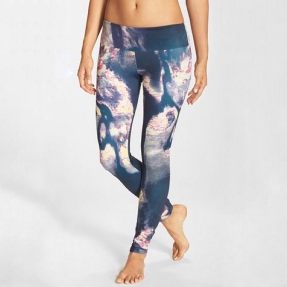Onzie Abstract Print Yoga Leggings Multicolor Gym Activewear Pilates Size S